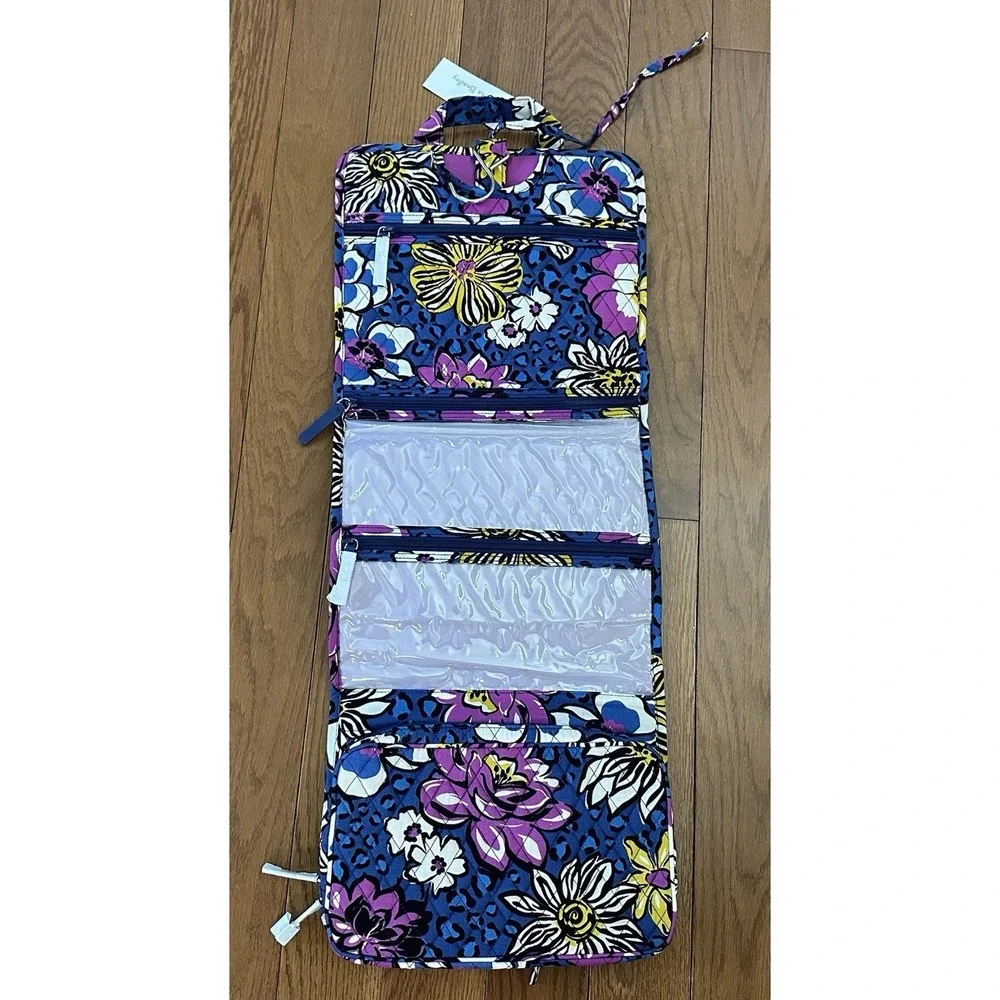 VERA BRADLEY‎ Hanging Organizer Cosmetic Case - African Violet NWT